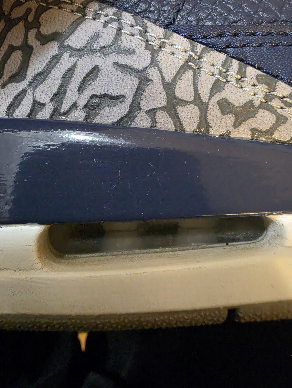 FOR SALE AIR JORDAN RETRO 3 "GEORGETOWN" NAVY SIZE 10. - Picture 14 of 16